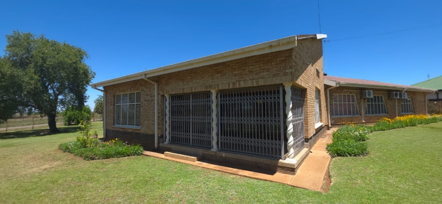 3 Bedroom Property for Sale in Ventersdorp North West